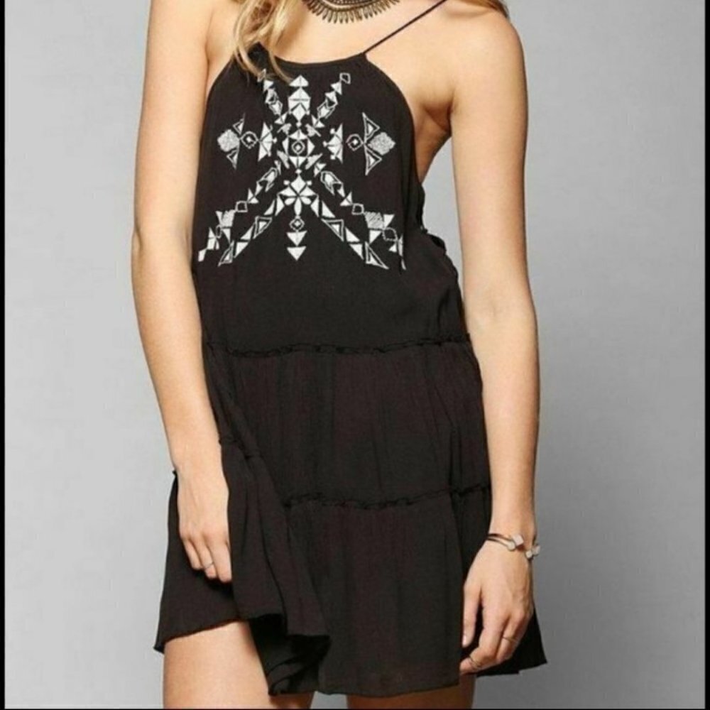 Mieeion Aztec Embroidered‎ Dress S